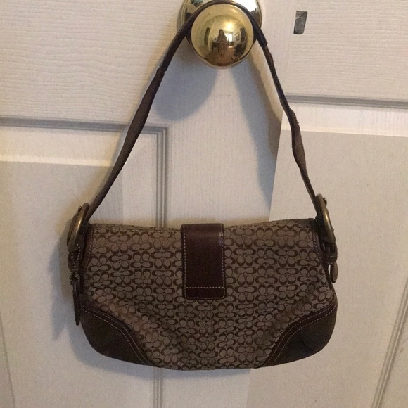 Coach purse - Picture 3 of 3